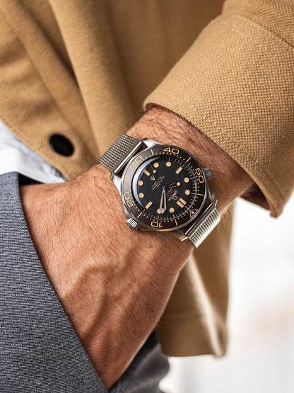 OM. Seamaster Diver 300M 007 Edition