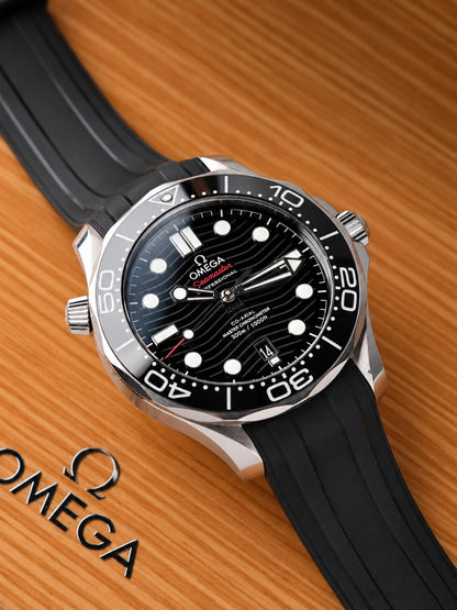 OM. Seamaster Diver 300M Black Rubber