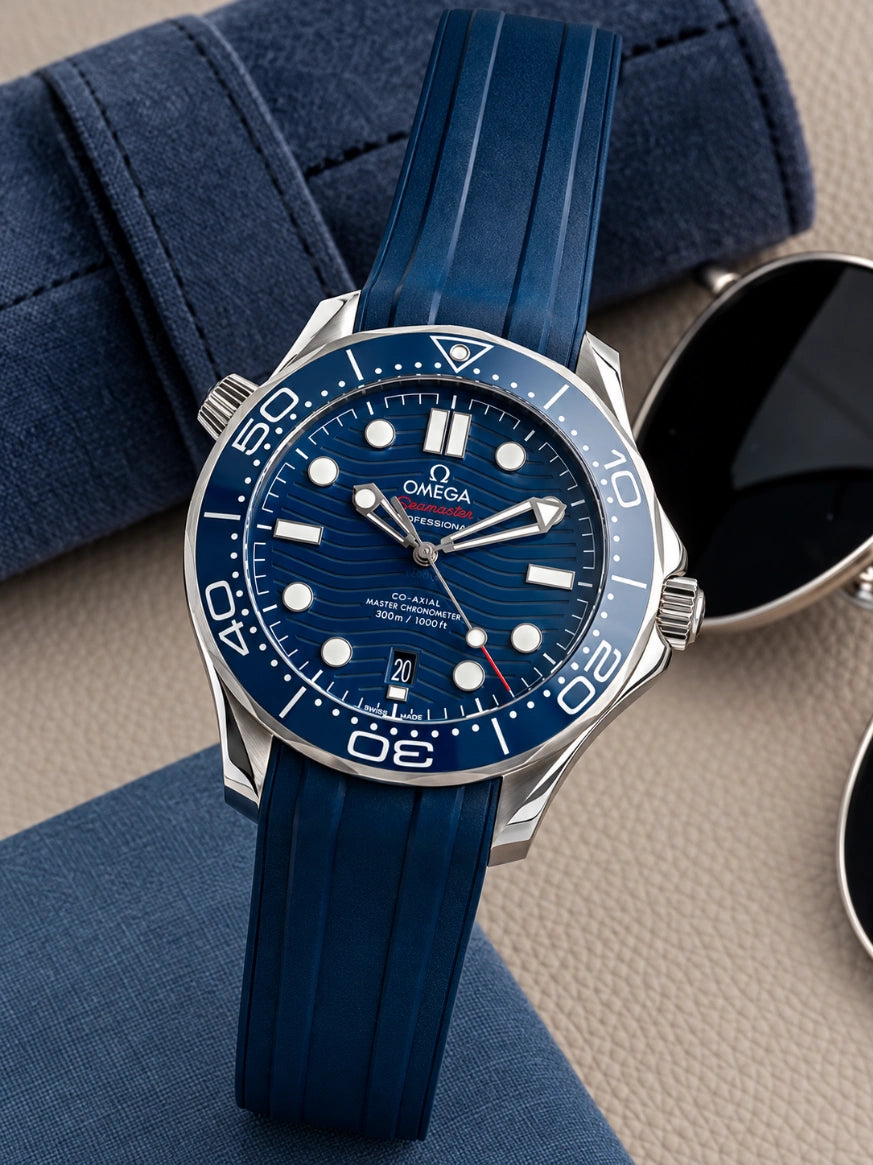 OM. Seamaster Diver 300M Blue Rubber