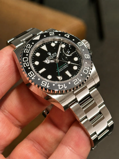 R. GMT-Master II "Bruce Wayne"